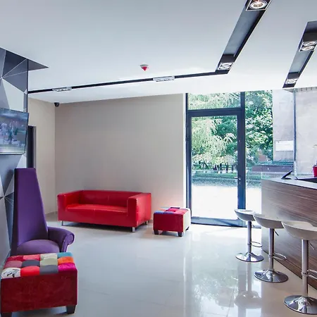 아파트호텔 Boutique Hotel's 3*