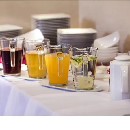 Boutique Hotel's Апарт-готель 3*