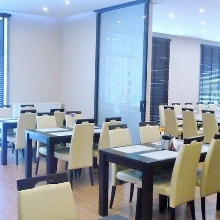 Aparthotel Boutique Hotel's Bytom