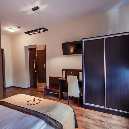 Апарт-готель Boutique Hotel's 3*