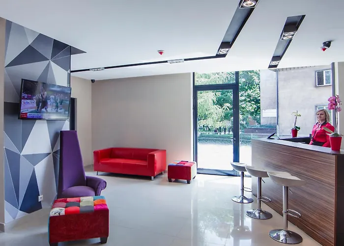 Aparthotel Boutique Hotel's 3*