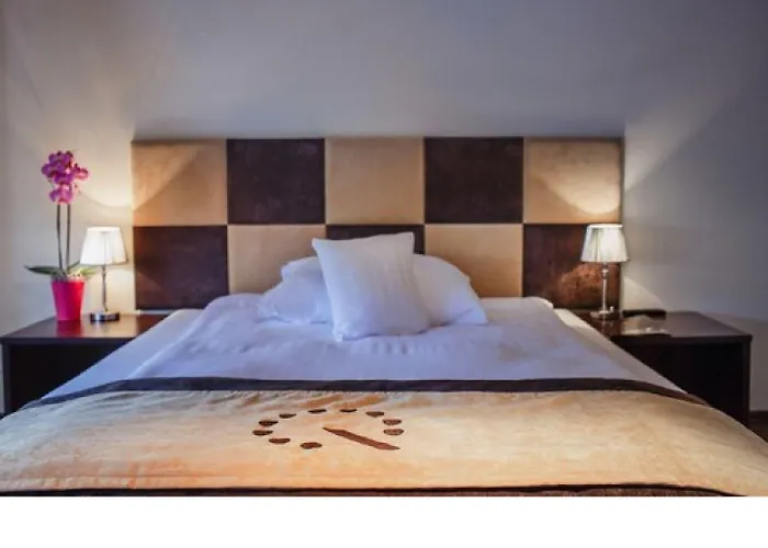 Aparthotel Boutique Hotel's 3*