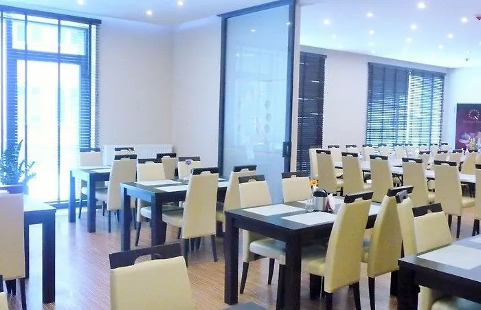 Aparthotel Boutique Hotel's Bytom